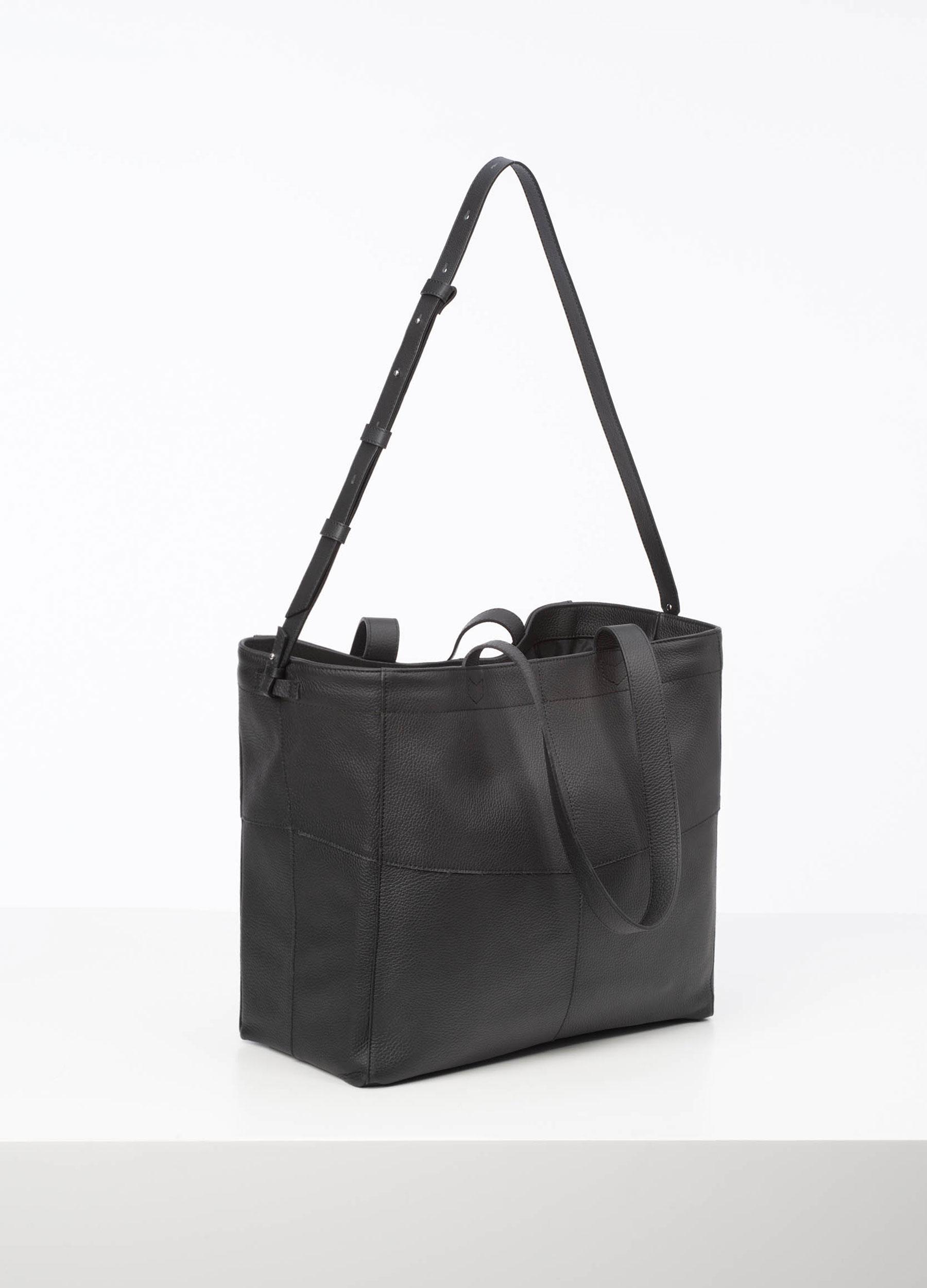 Aitta-olkalaukku musta