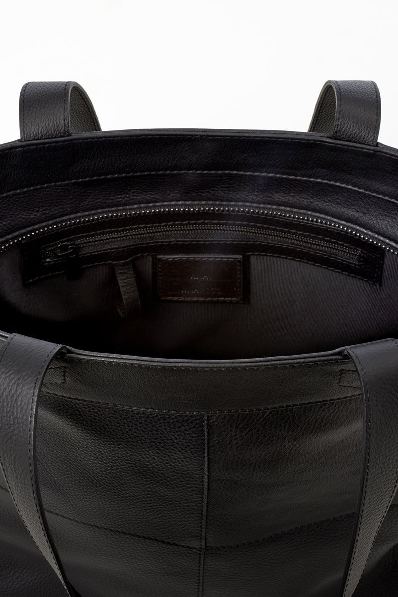 Riihi-olkalaukku musta