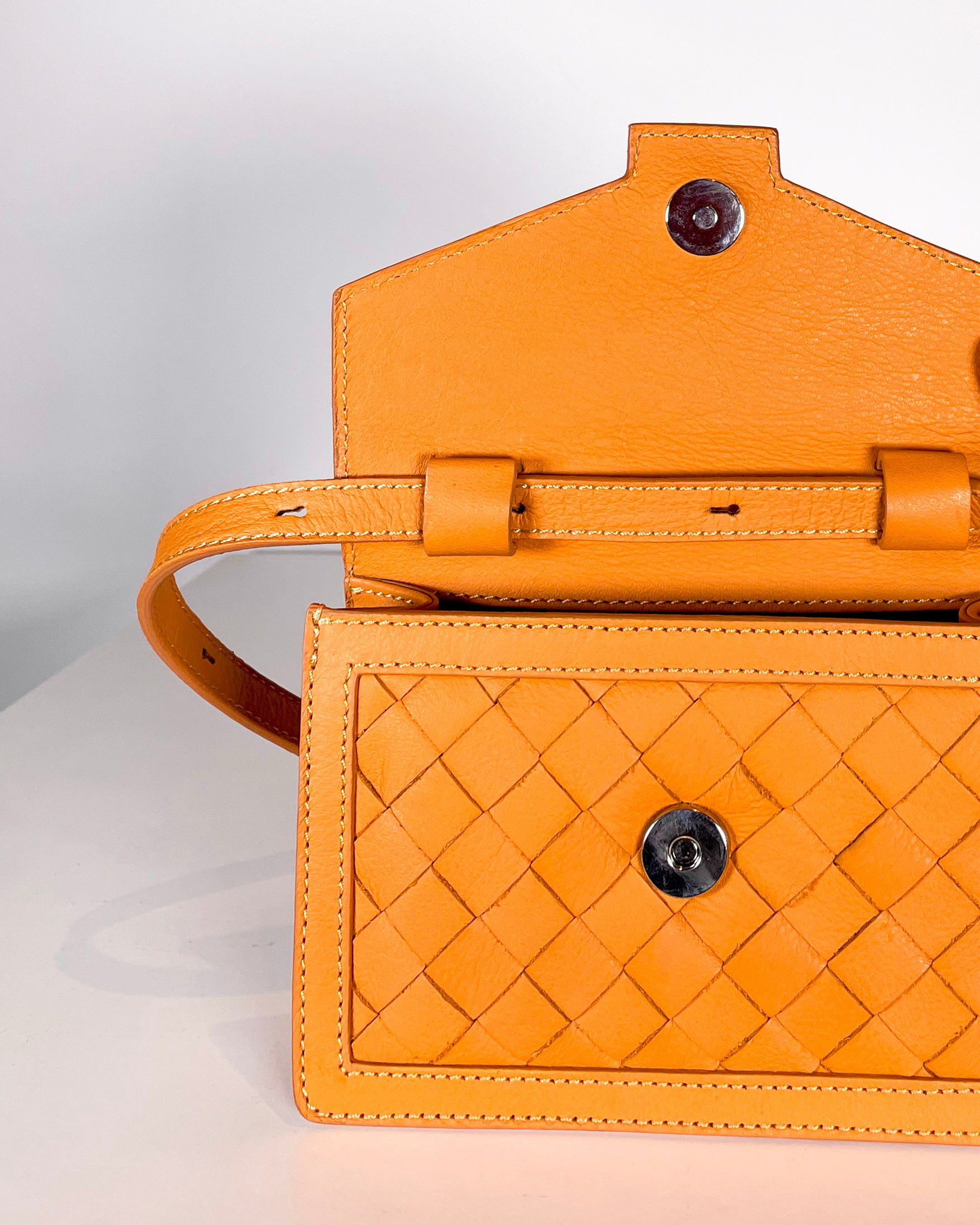 Hilla shoulder bag mandarin (sample)