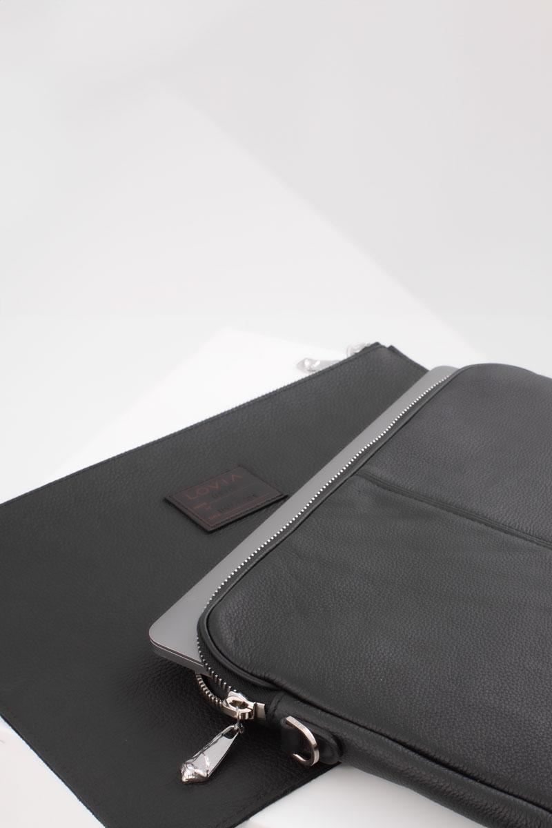 Usva Leather Laptop Sleeve Black Sample
