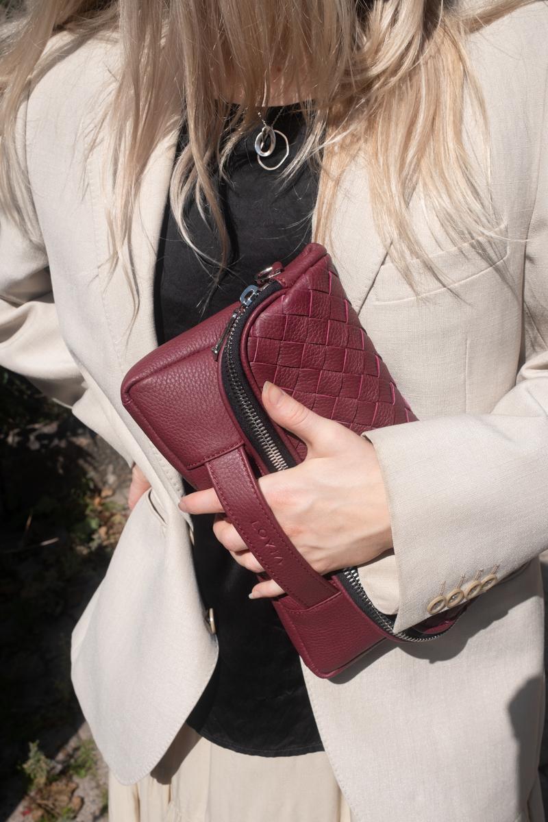 Aira crossbody-laukku viininpunainen Preloved