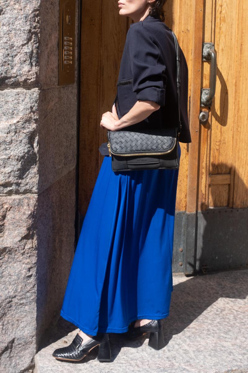 Aira crossbody bag black