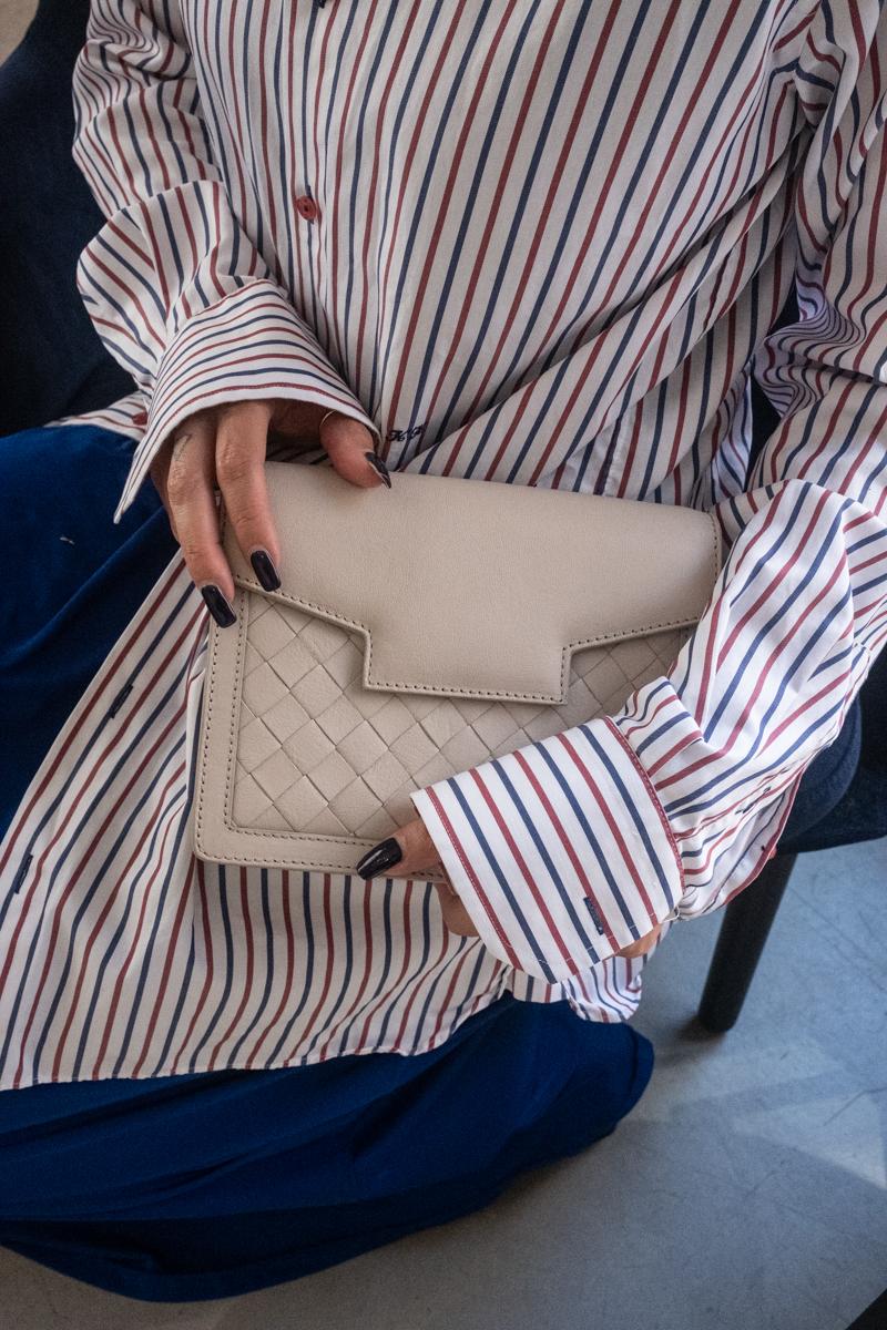 Kaiho Crossbody bag Dark Ivory