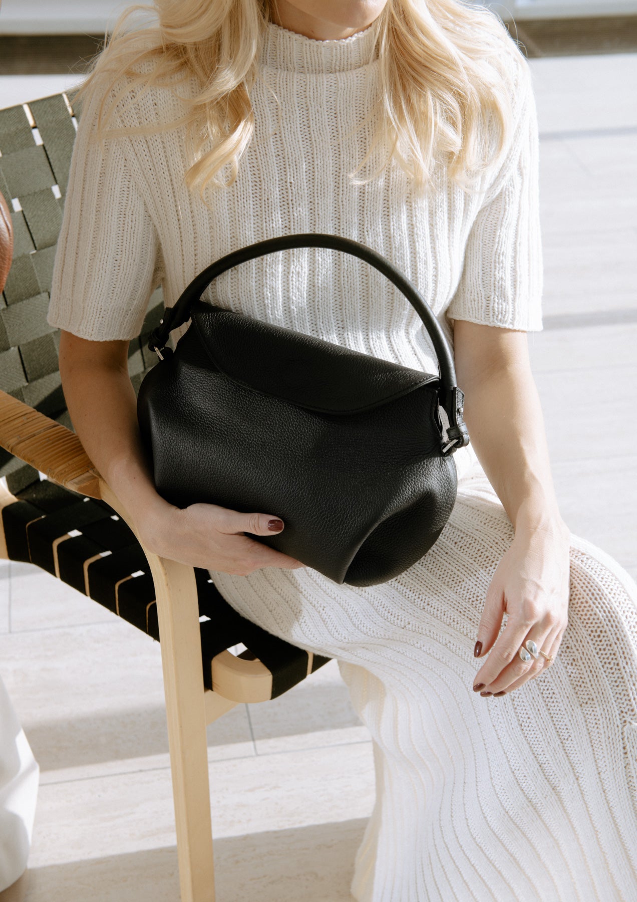 Ansa crossbody bag black
