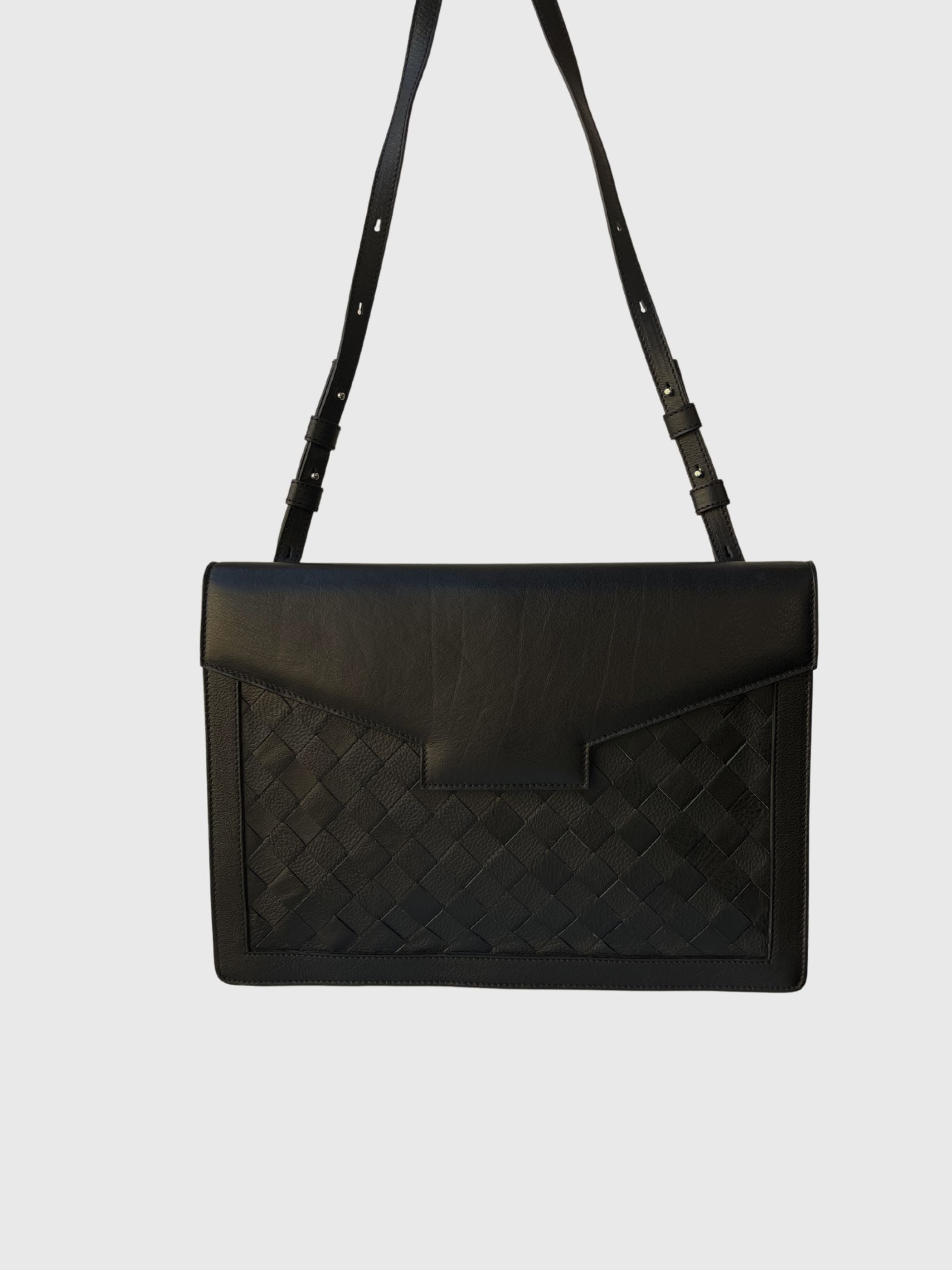 Kainut crossbody-laukku Sample