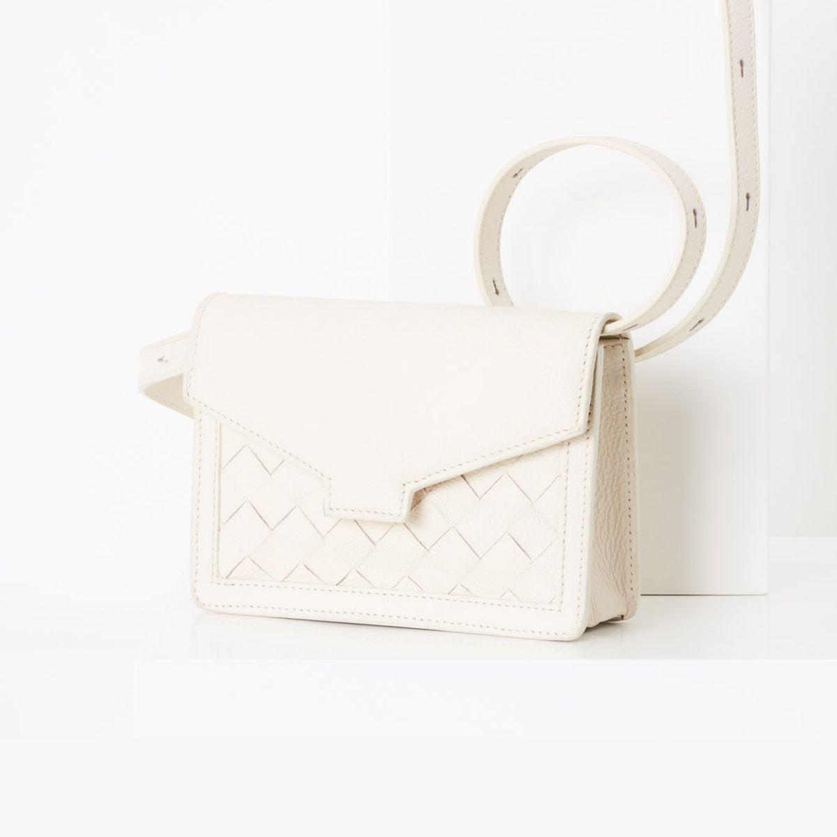 Hilla belt bag
