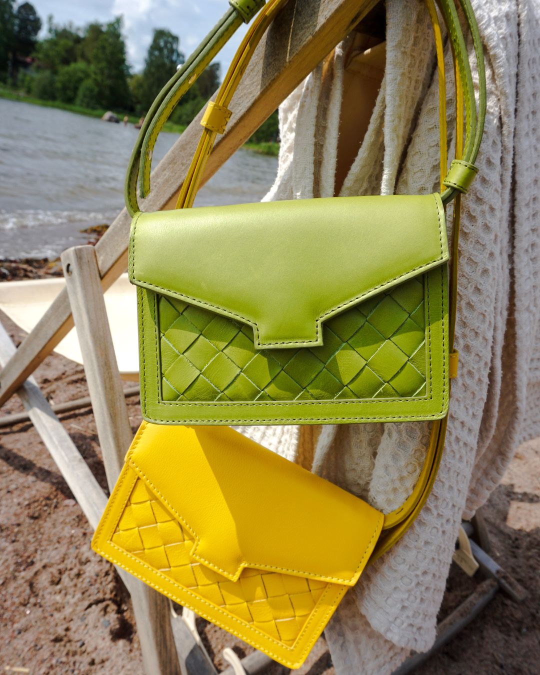 Hilla shoulder bag jungle green (sample)