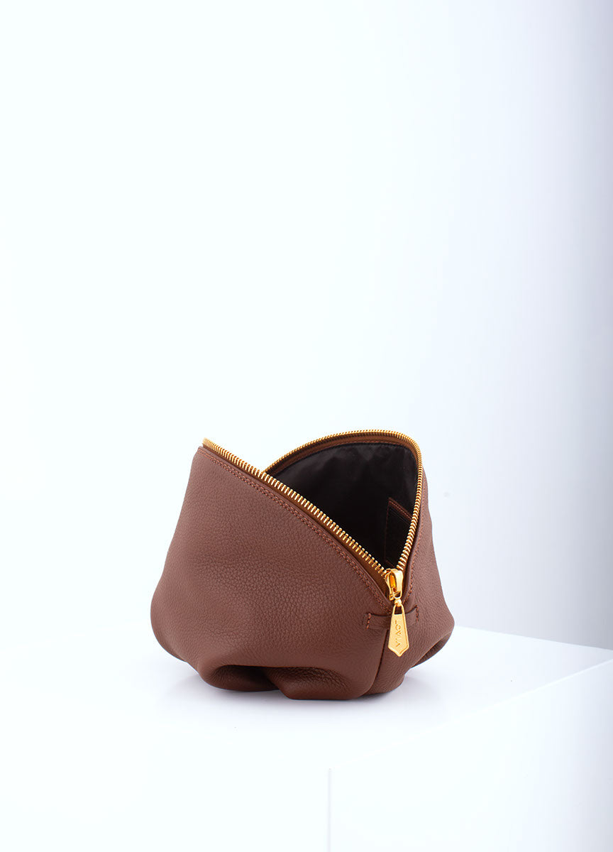 NUPPU big toiletry bag brown elk leather