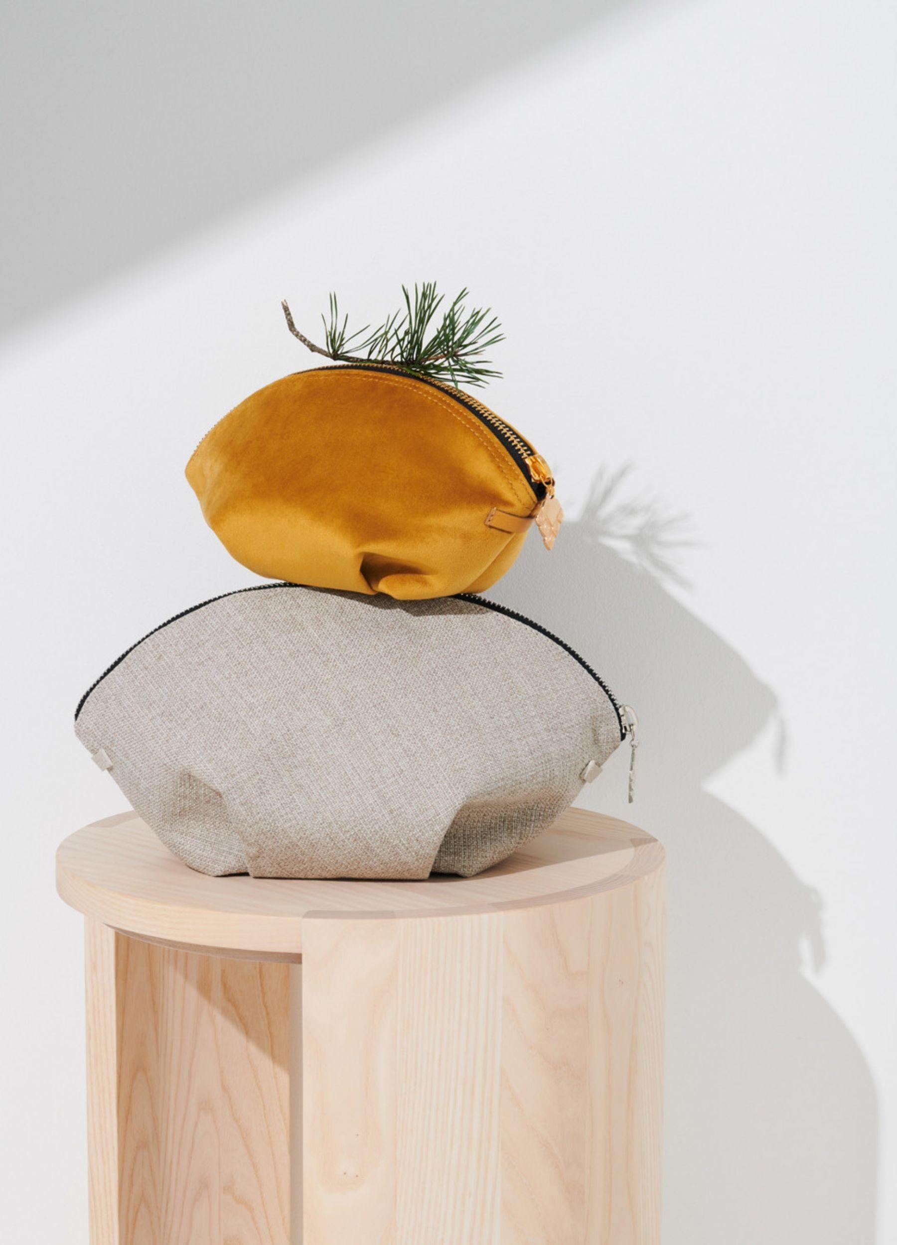 NUPPU big toiletry bag brown elk leather