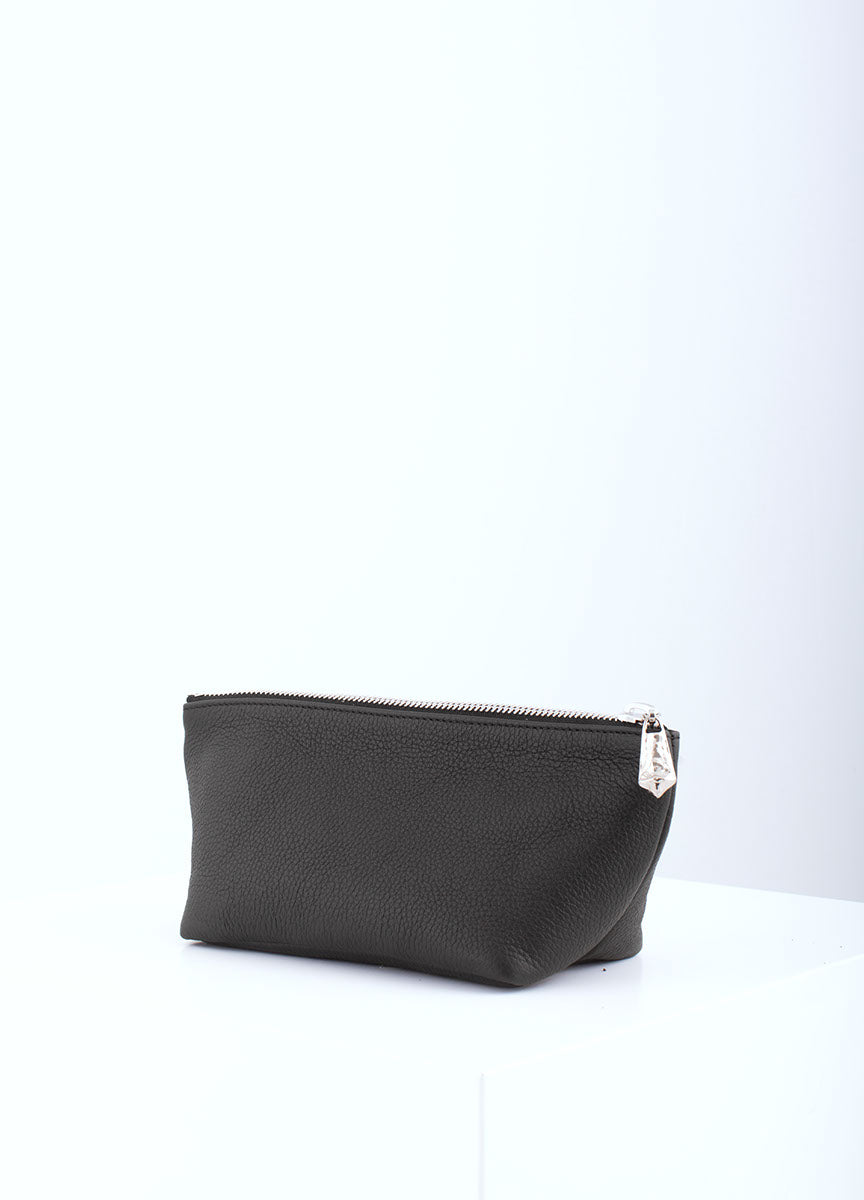 VERSO toiletry bag elk leather