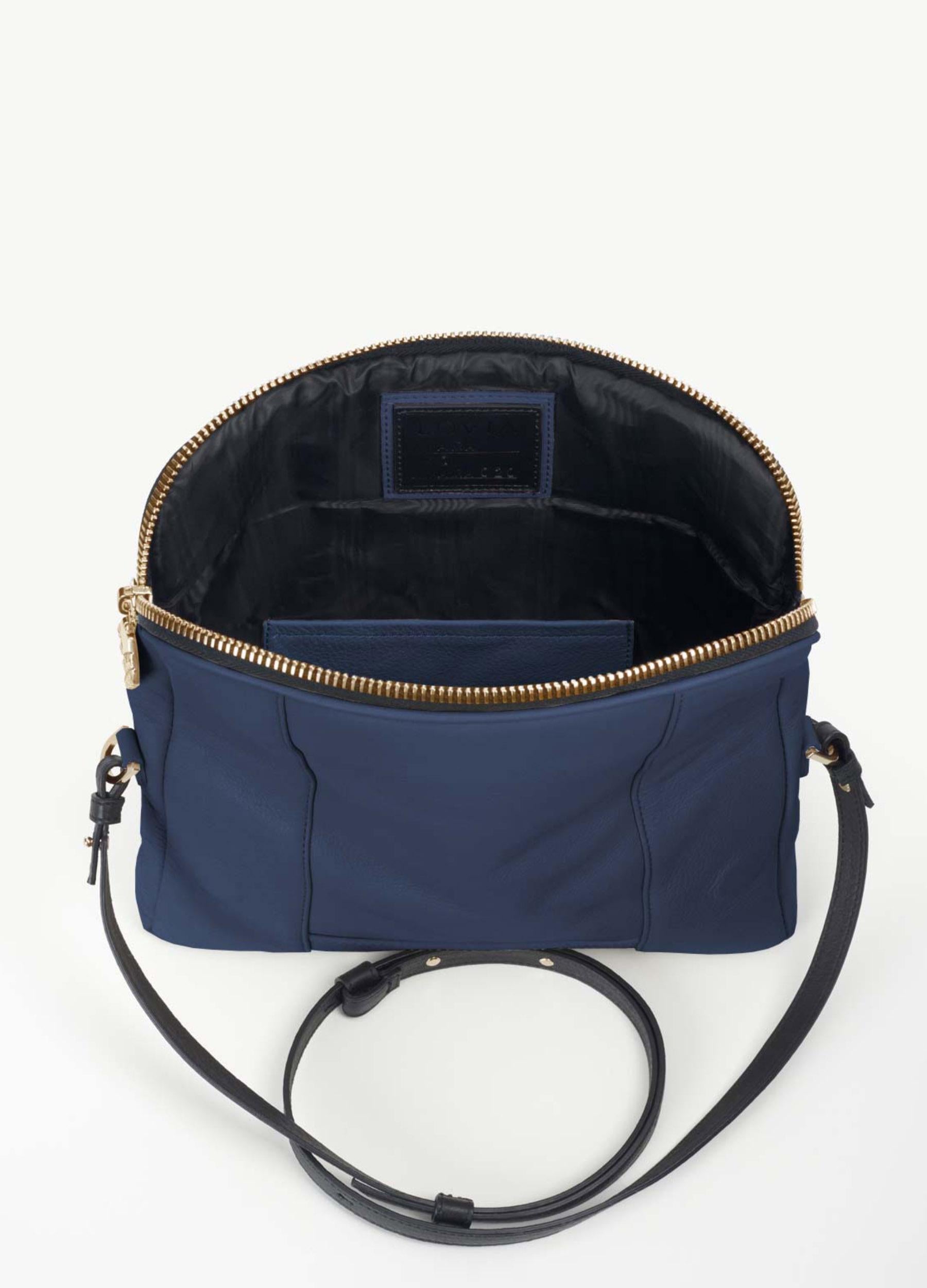 Aira Small Crossbody