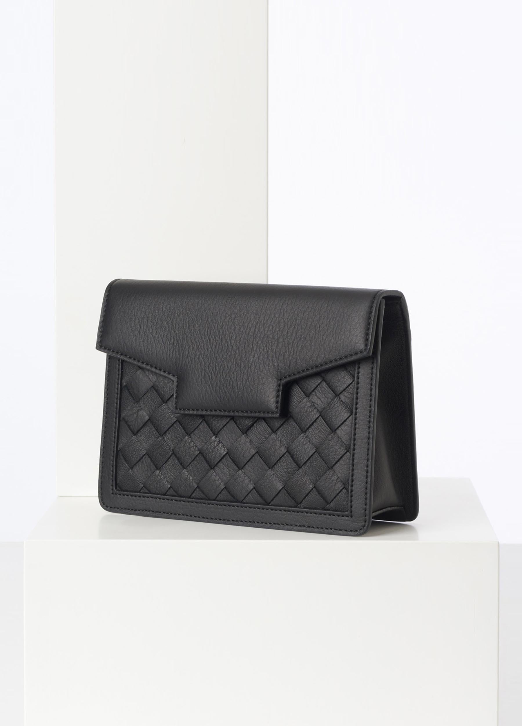 Kaiho shoulder bag black / silver