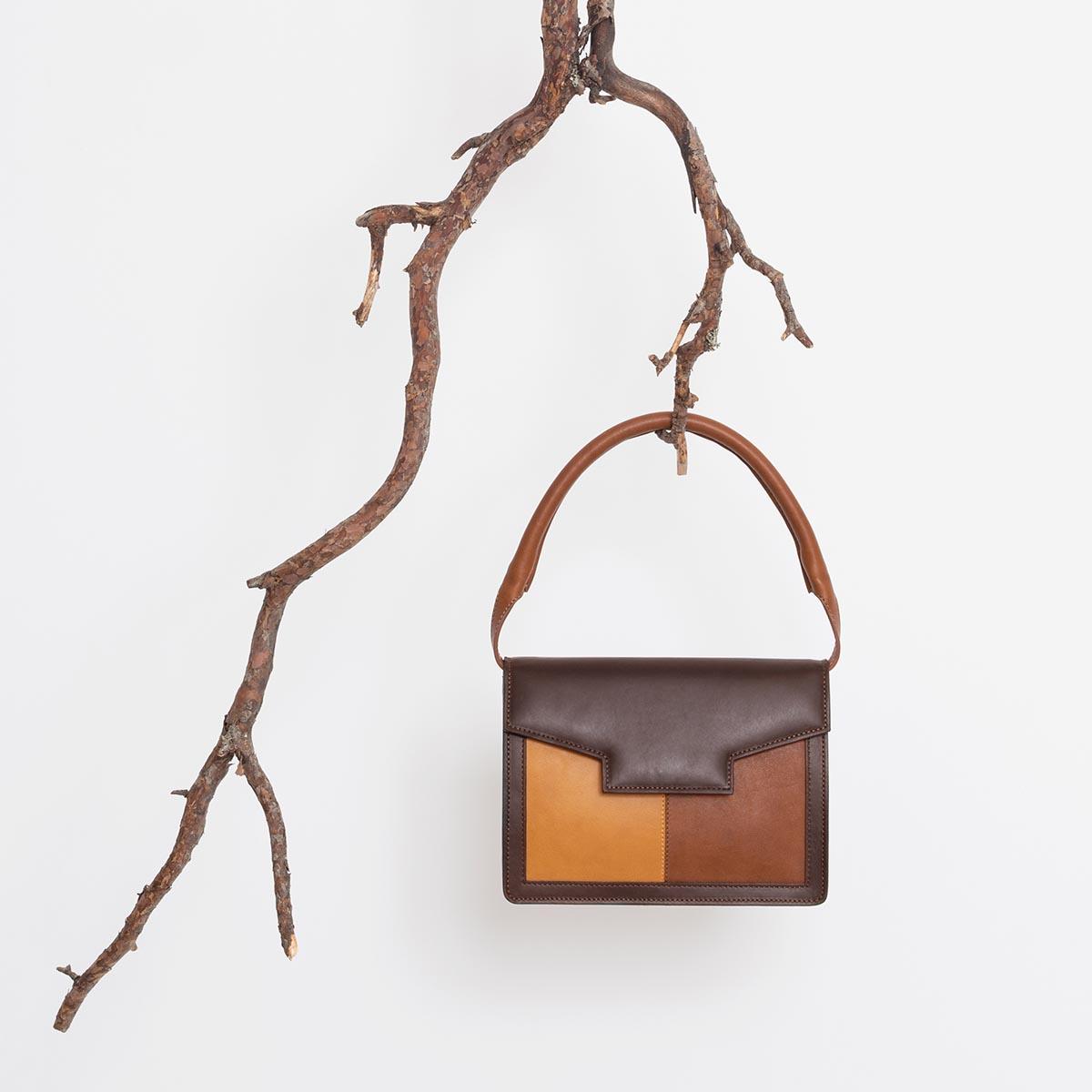 Kaiho Crossbody