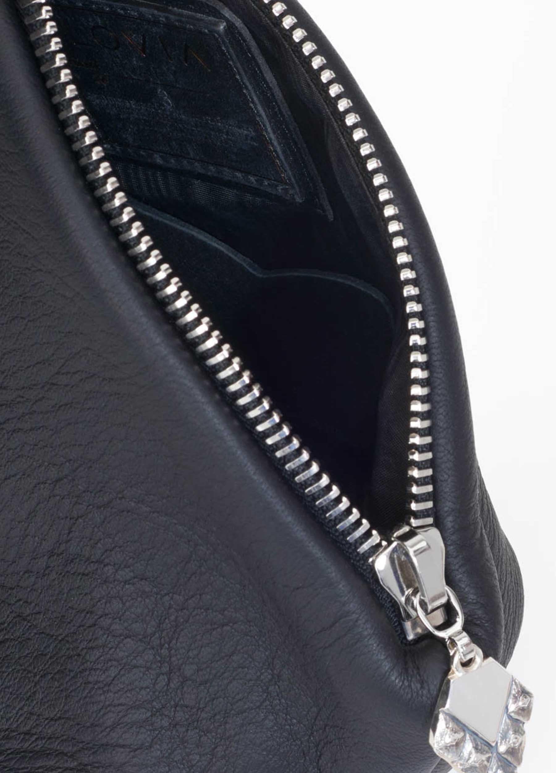 Käpy pouch bag black