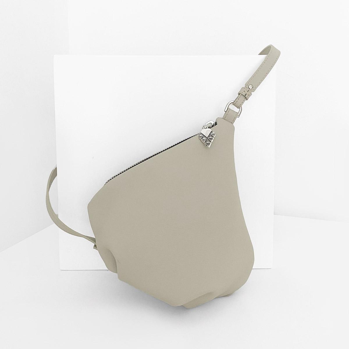 Käpy Pouch Bag