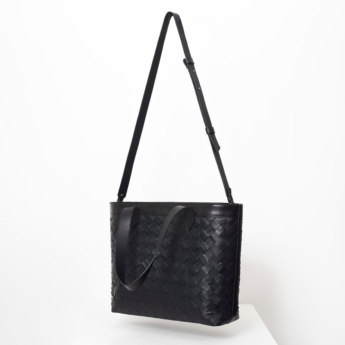 Tuohi Tote Bag