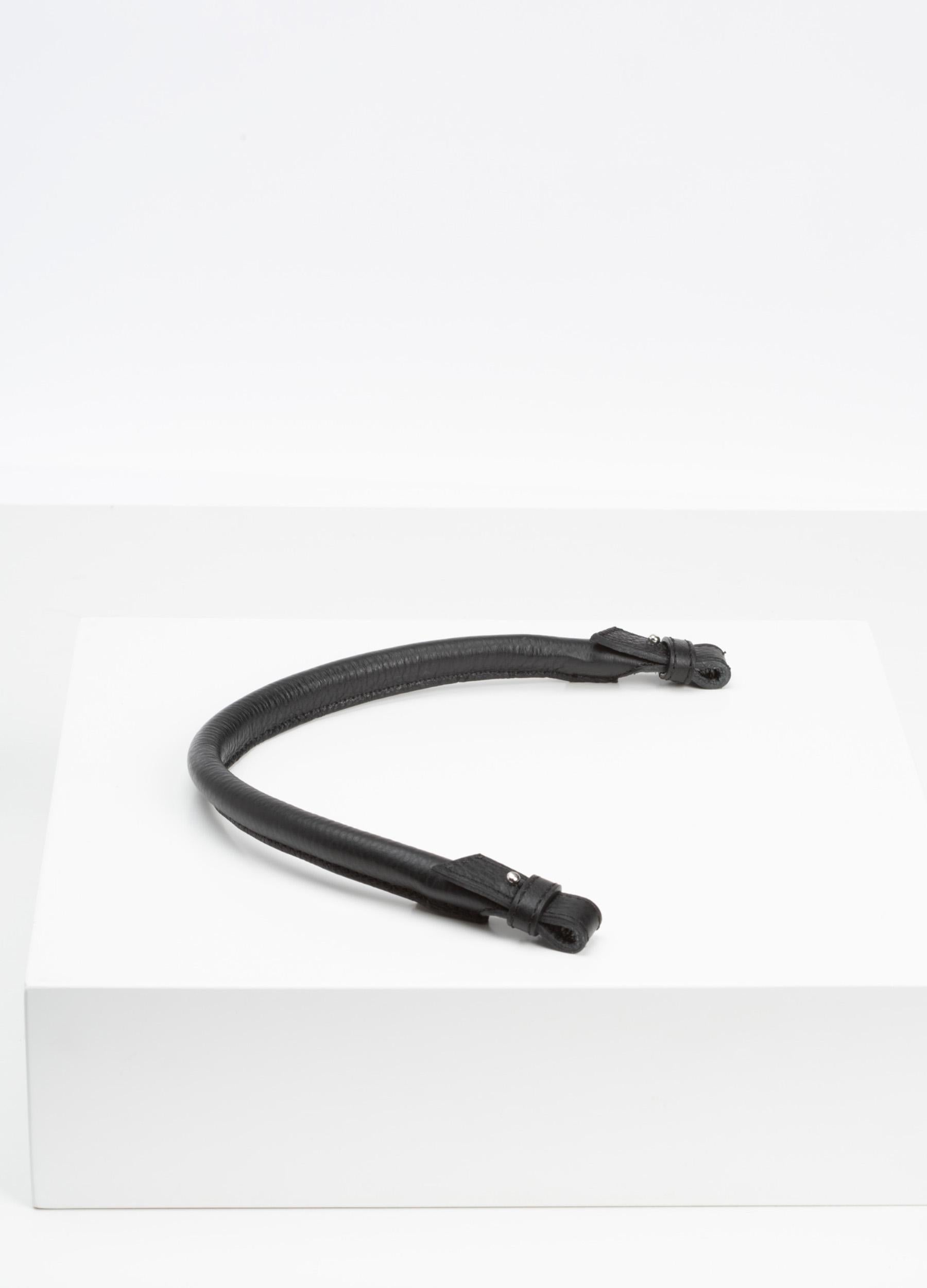 Universal handle black elk