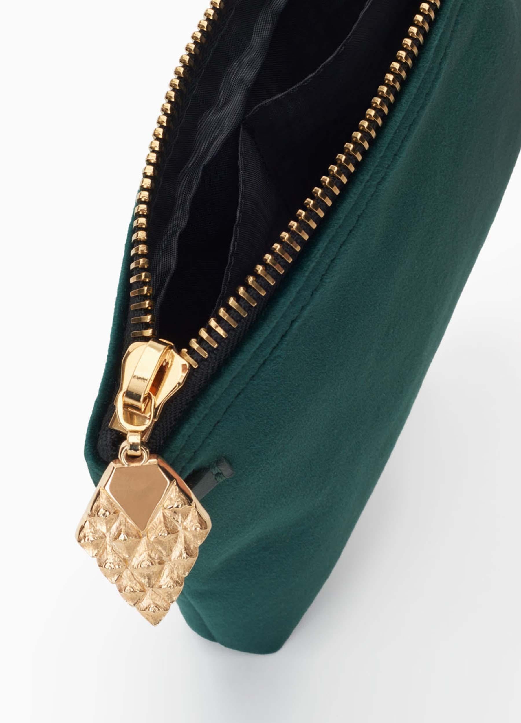 Vasu Pouch Sample