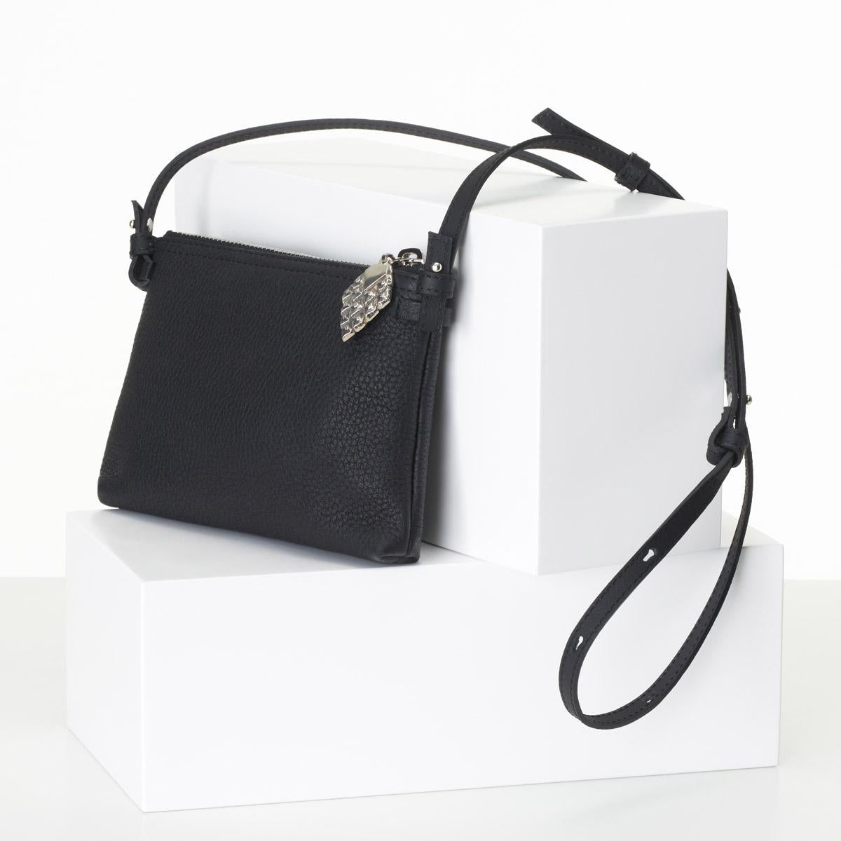 Vasu Pouch