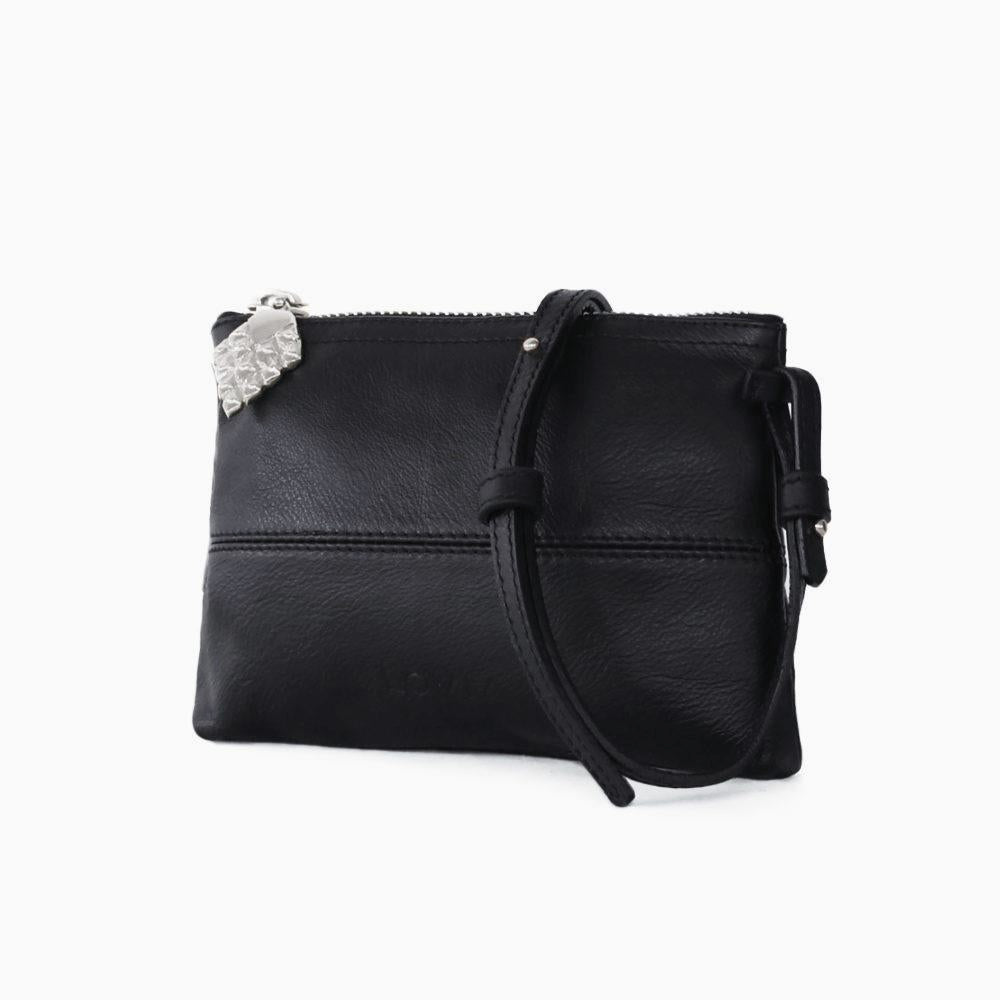 Vasu Pouch