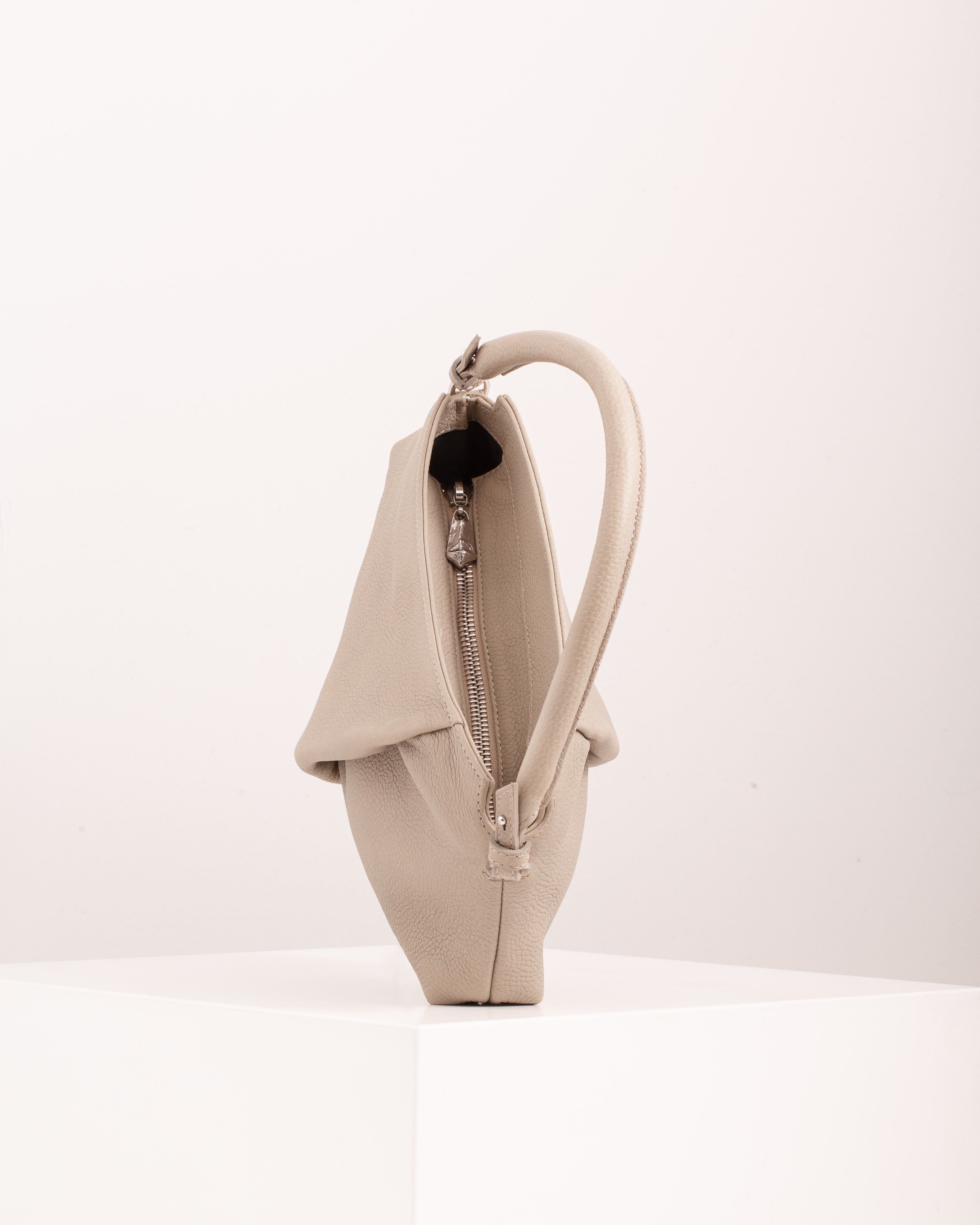 Kajo crossbody bag dark ivory
