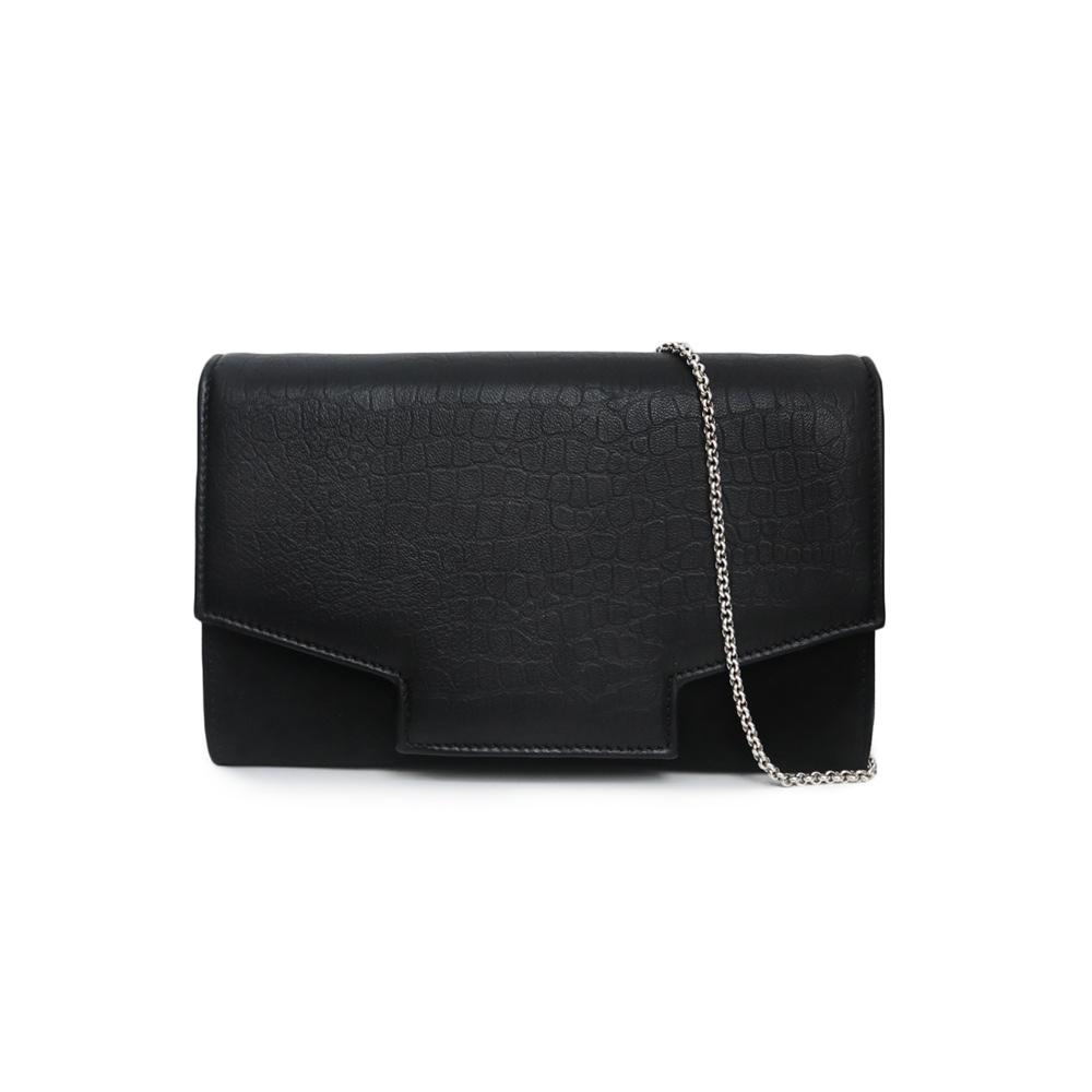 Onni clutch sample