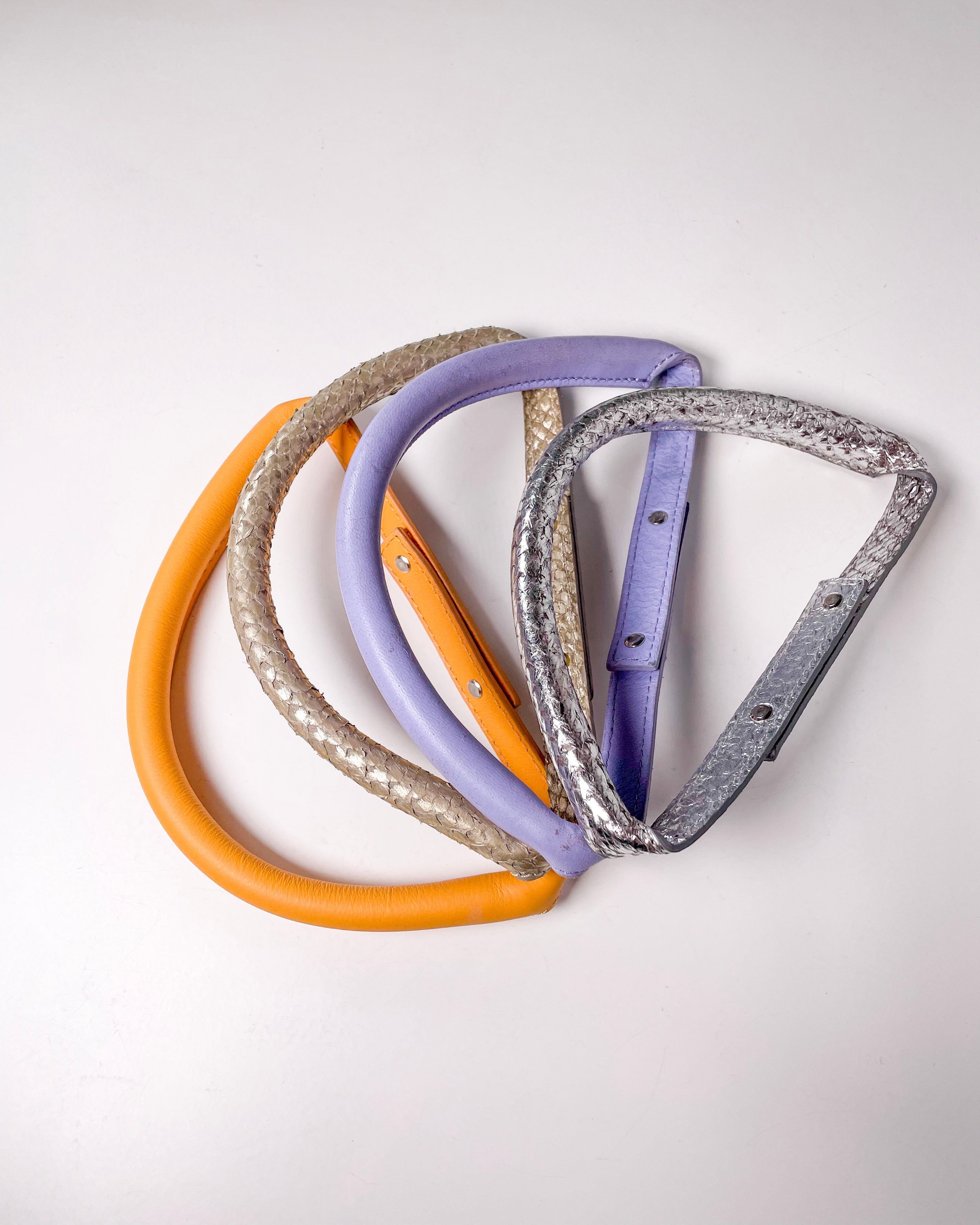 Handle for Hilla bag silver salmon leather (sample)
