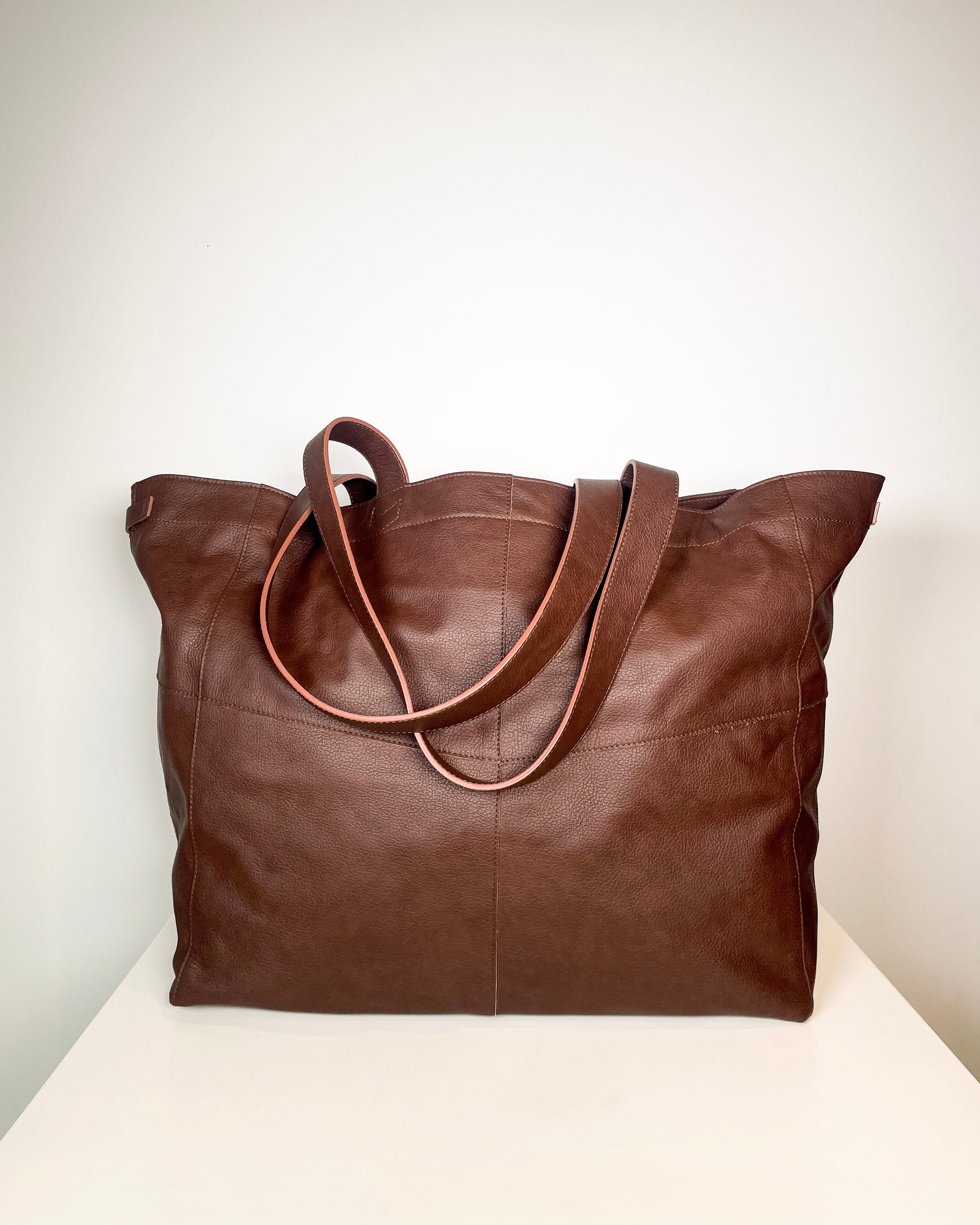 Aitta shoulder bag brown (sample)