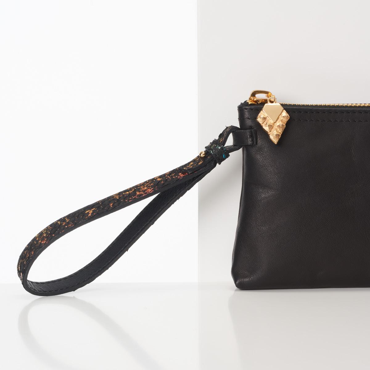 Vasu Pouch