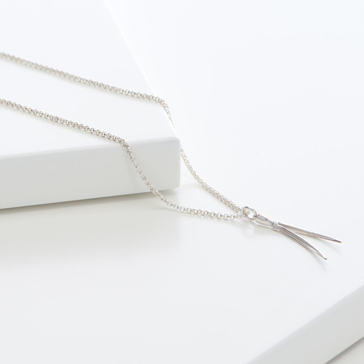 Petäjä necklace silver (sample)