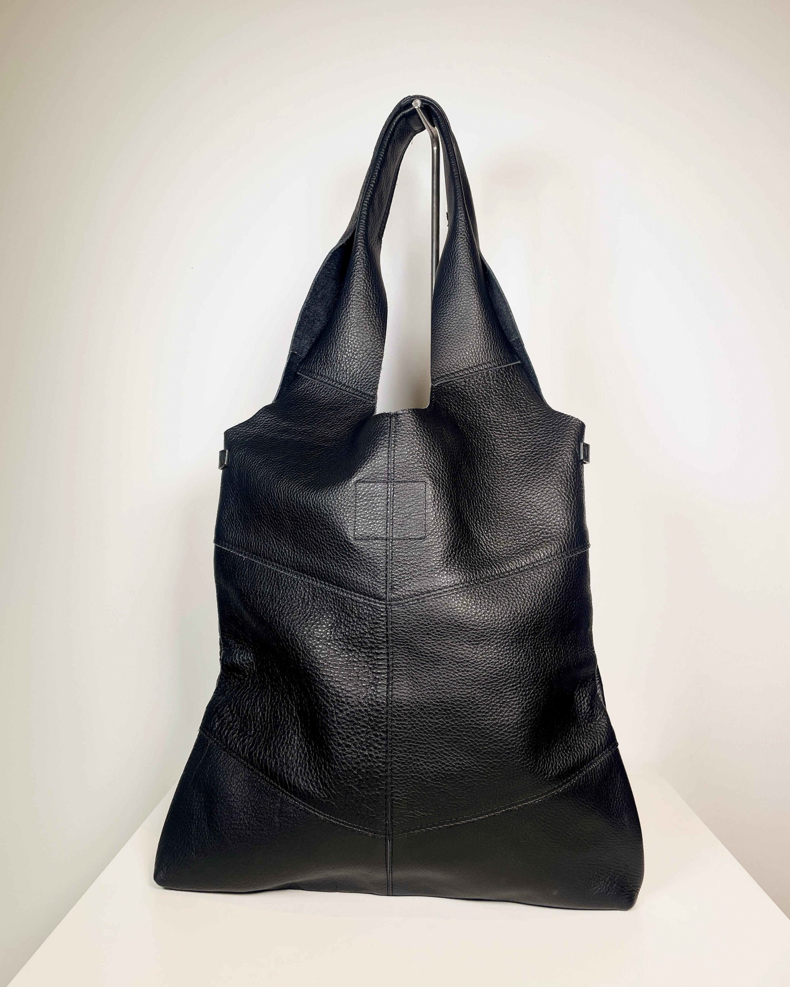 Moss shoulder bag black (sample)