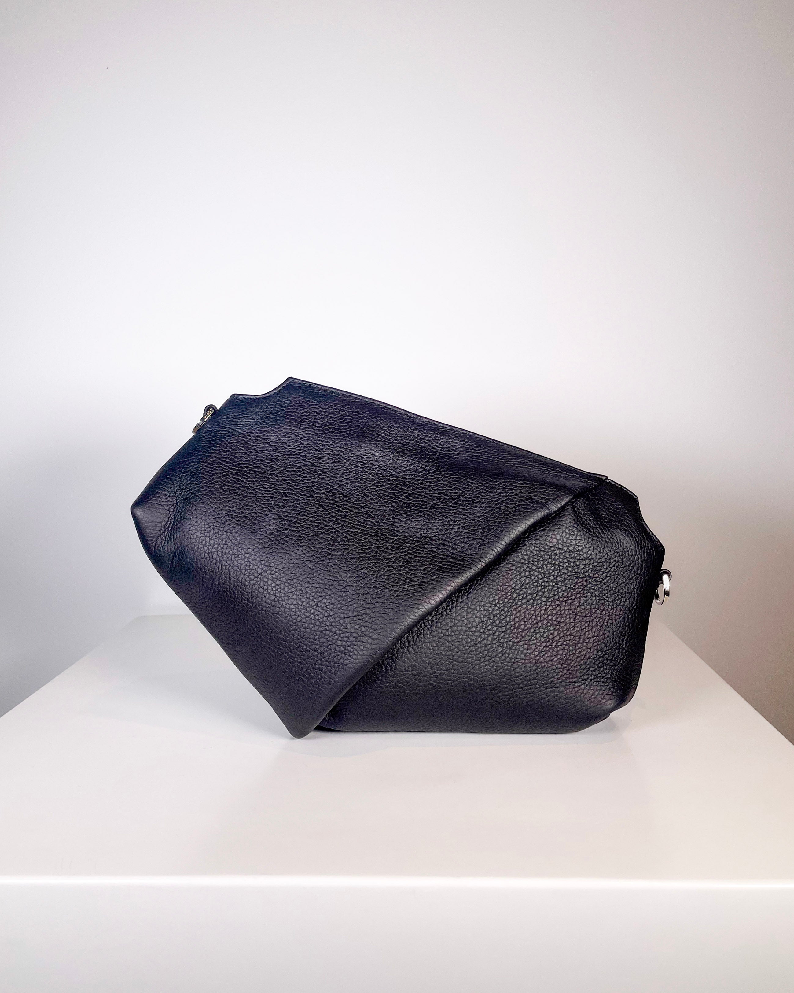 Kajo crossbody bag black (sample)