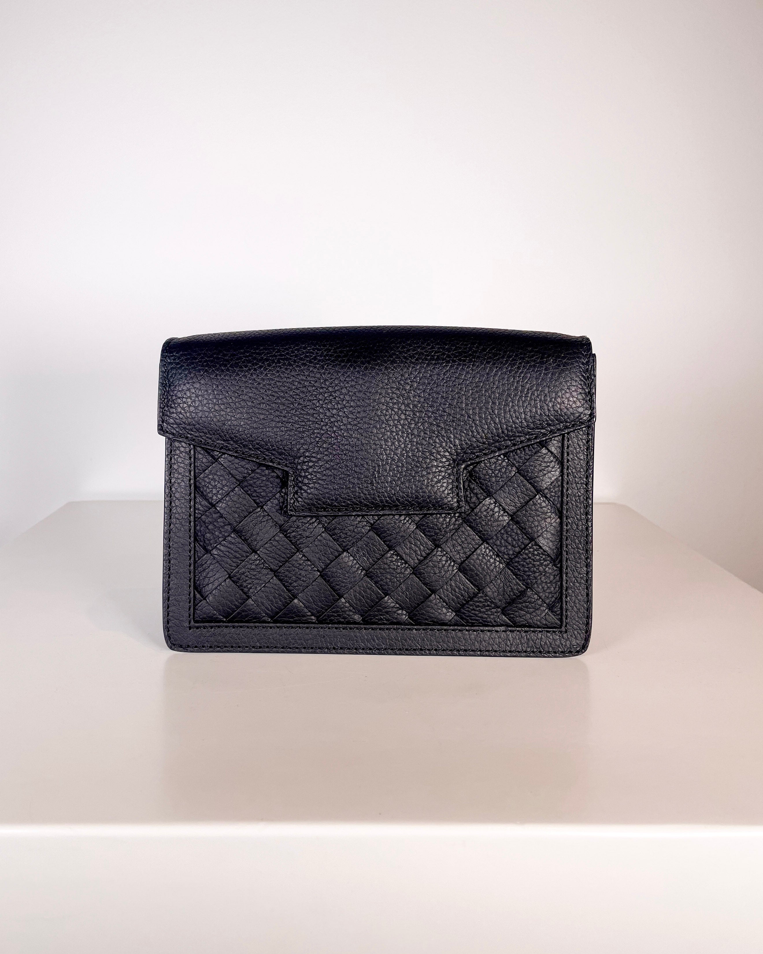 Kaiho Crossbody bag sample black (sample)