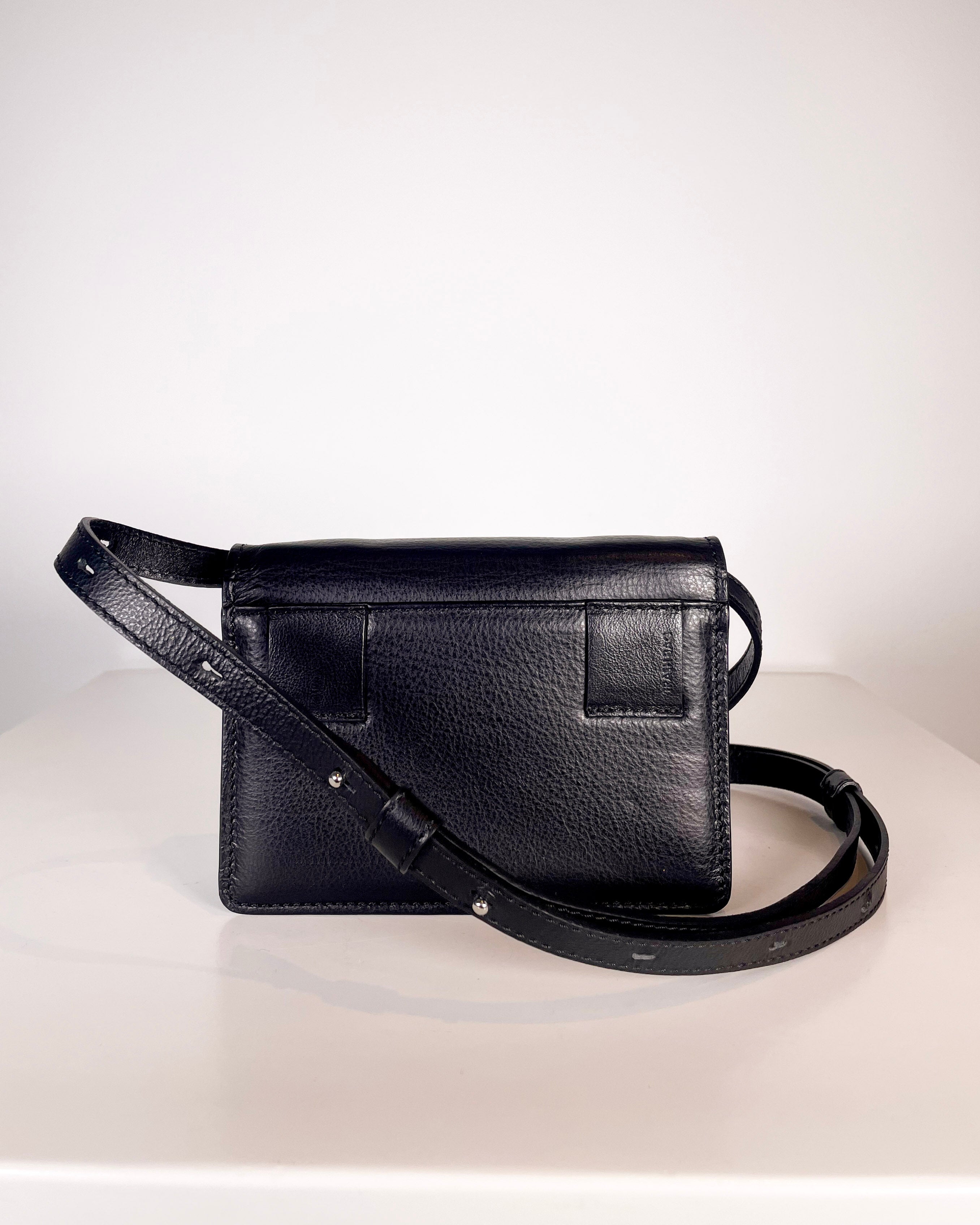 Hilla shoulder bag black (sample)