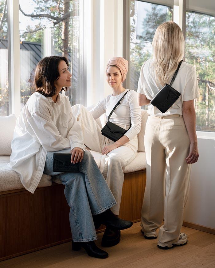 Hilla shoulder bag, pike perch leather