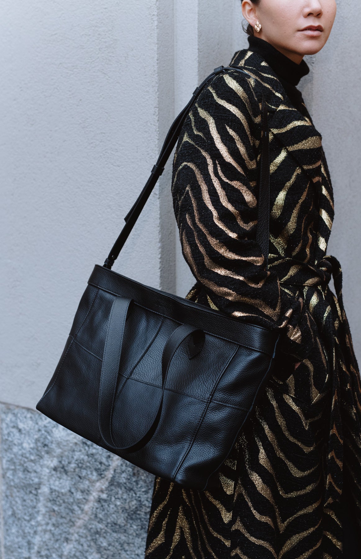 Riihi tote bag black