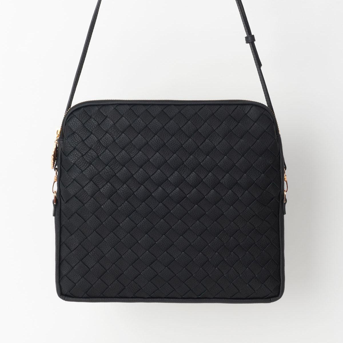 Aura crossbody-laukku