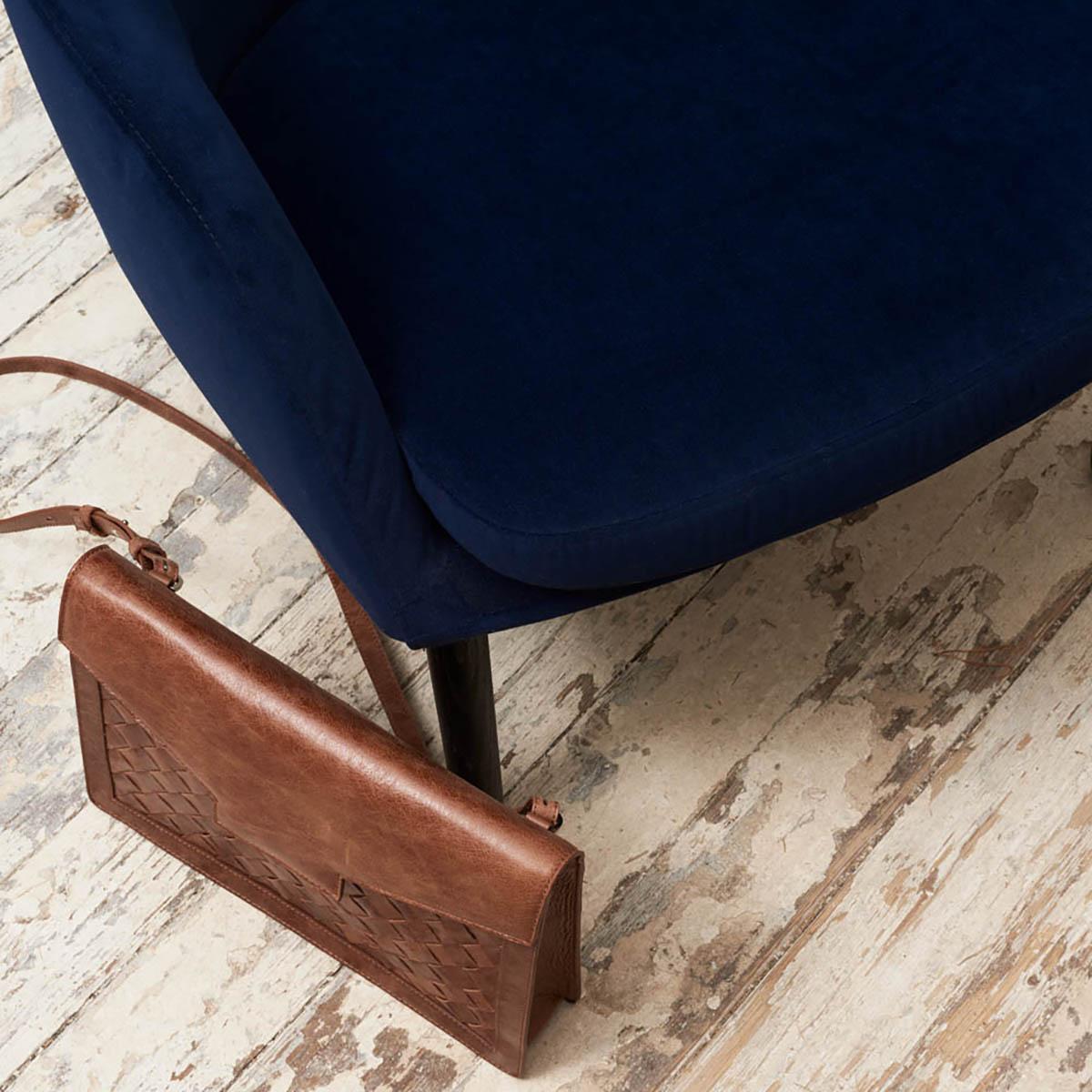 Kainut crossbody