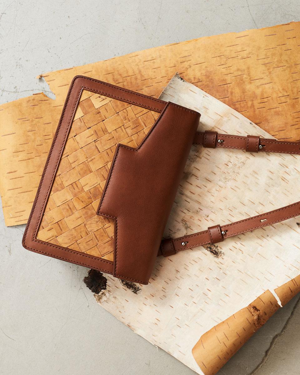 Kaiho Crossbody Birch Bark Brown
