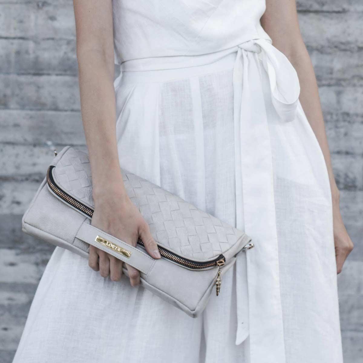 Aura Crossbody