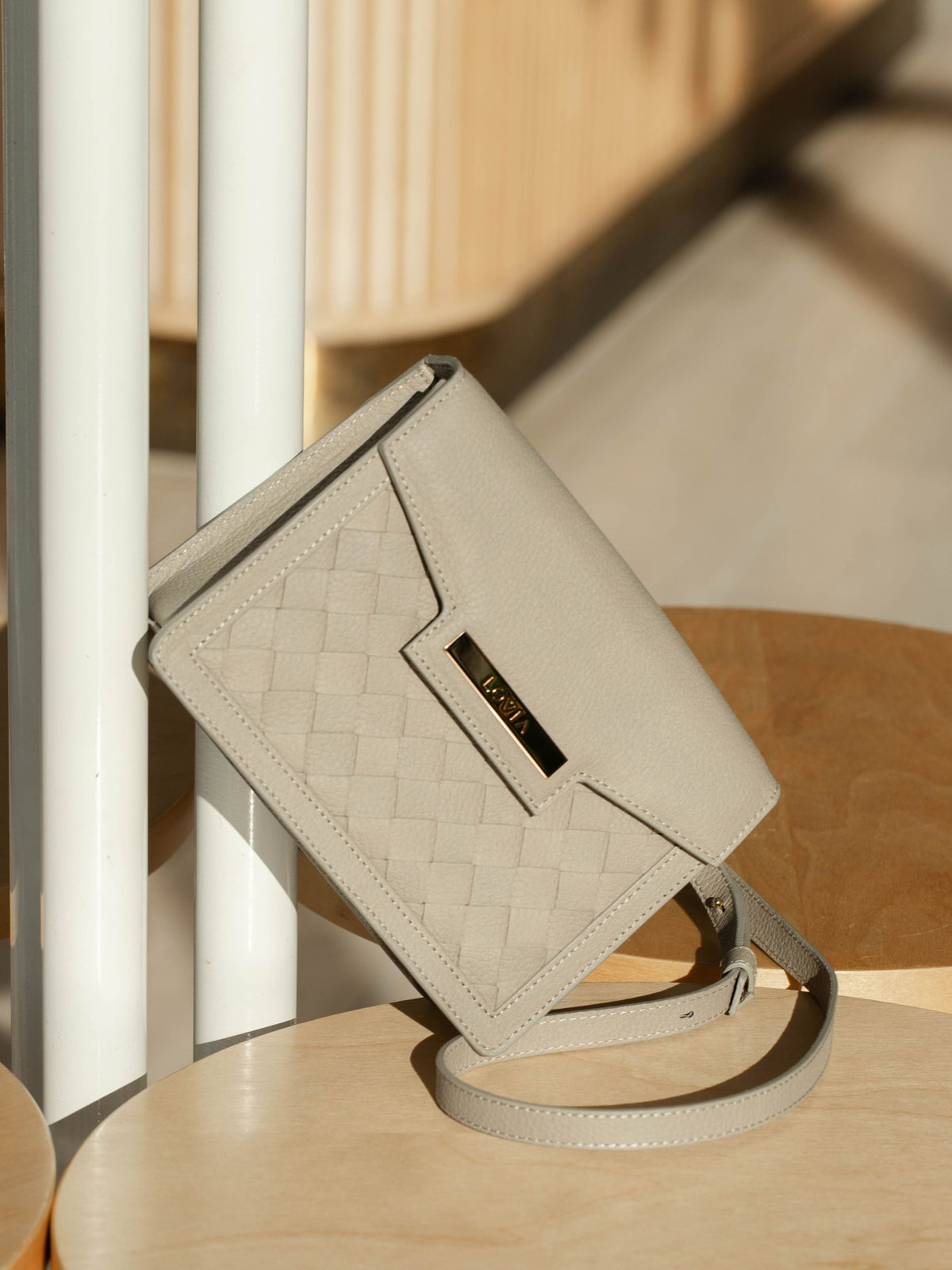 Kaiho Crossbody