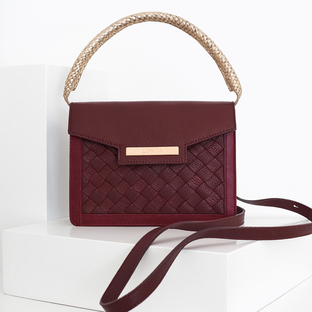 Kaiho Crossbody sample