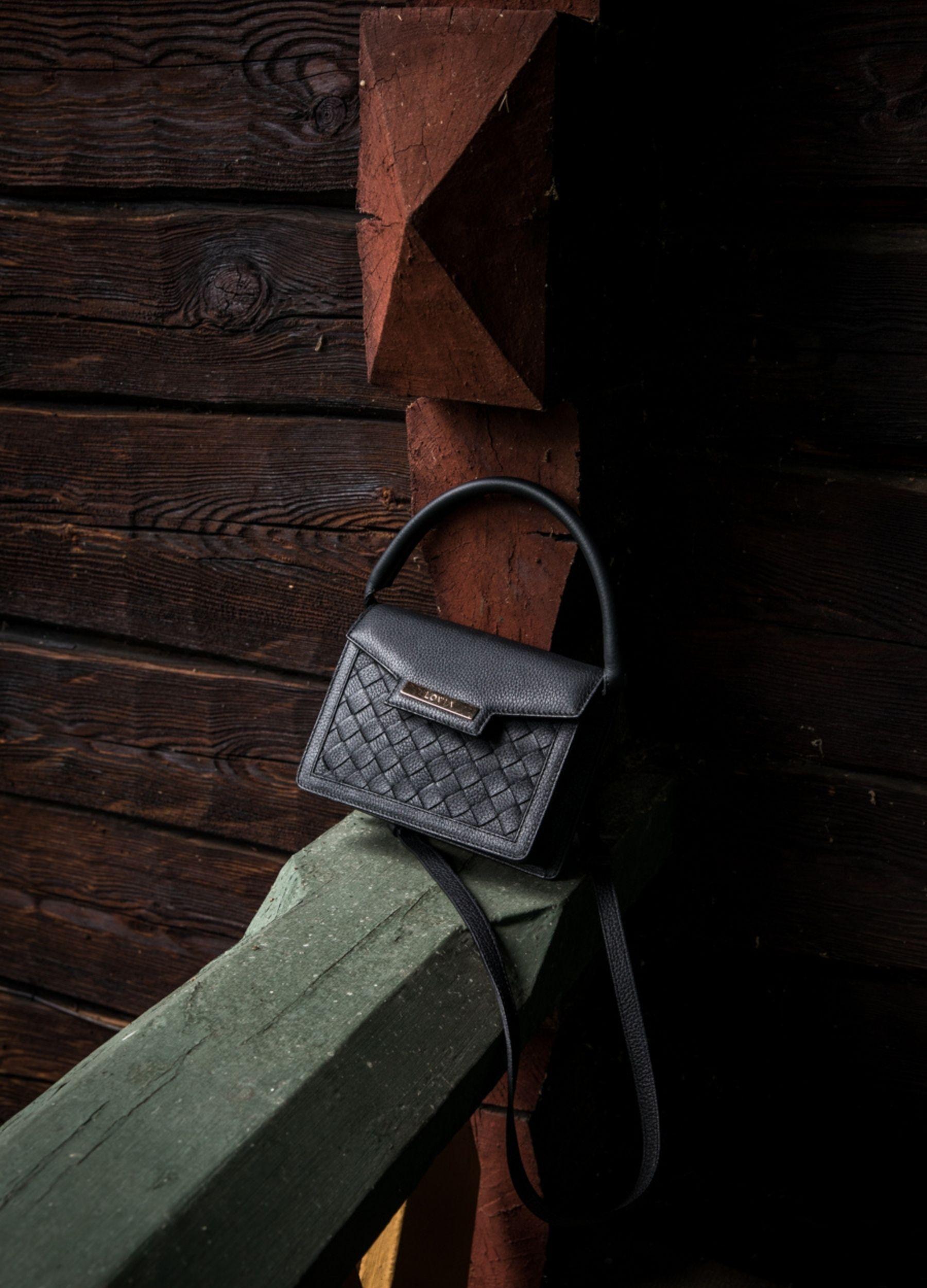 Handle for Kaiho black