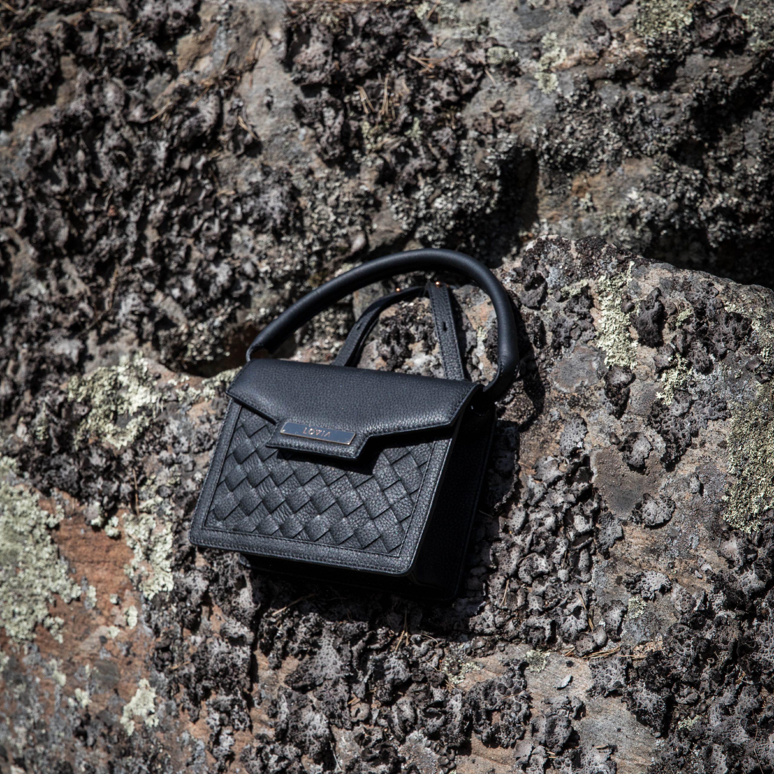 Kaiho Crossbody