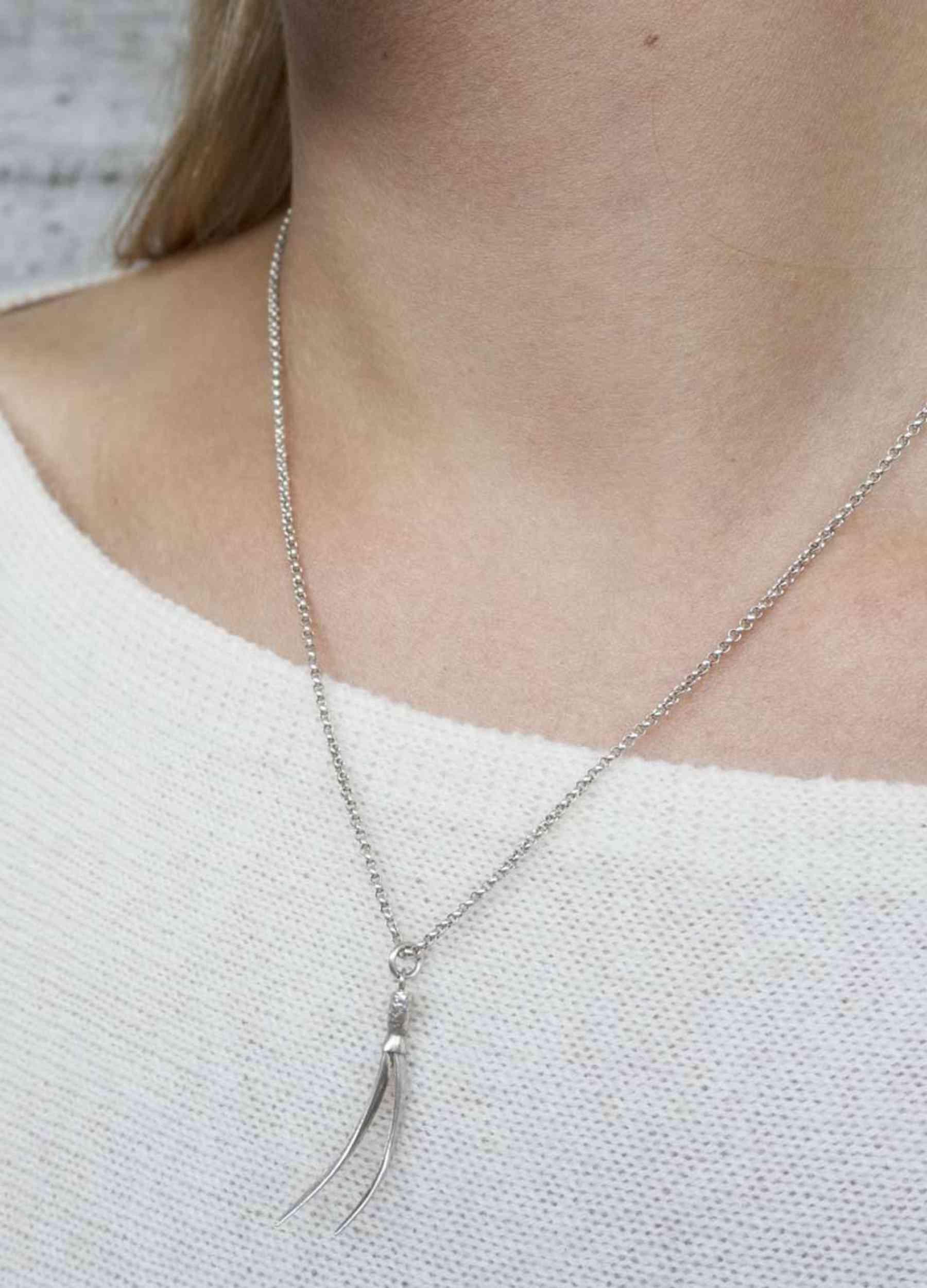 Petäjä necklace silver (sample)
