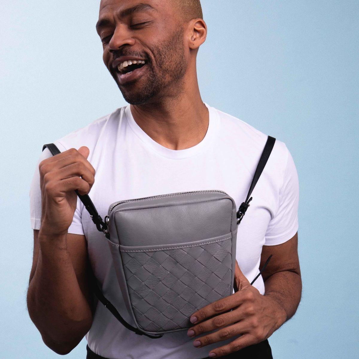 Toivo Crossbody Grey