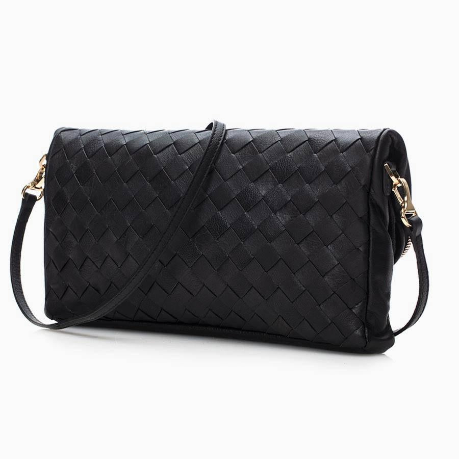 Aura Crossbody