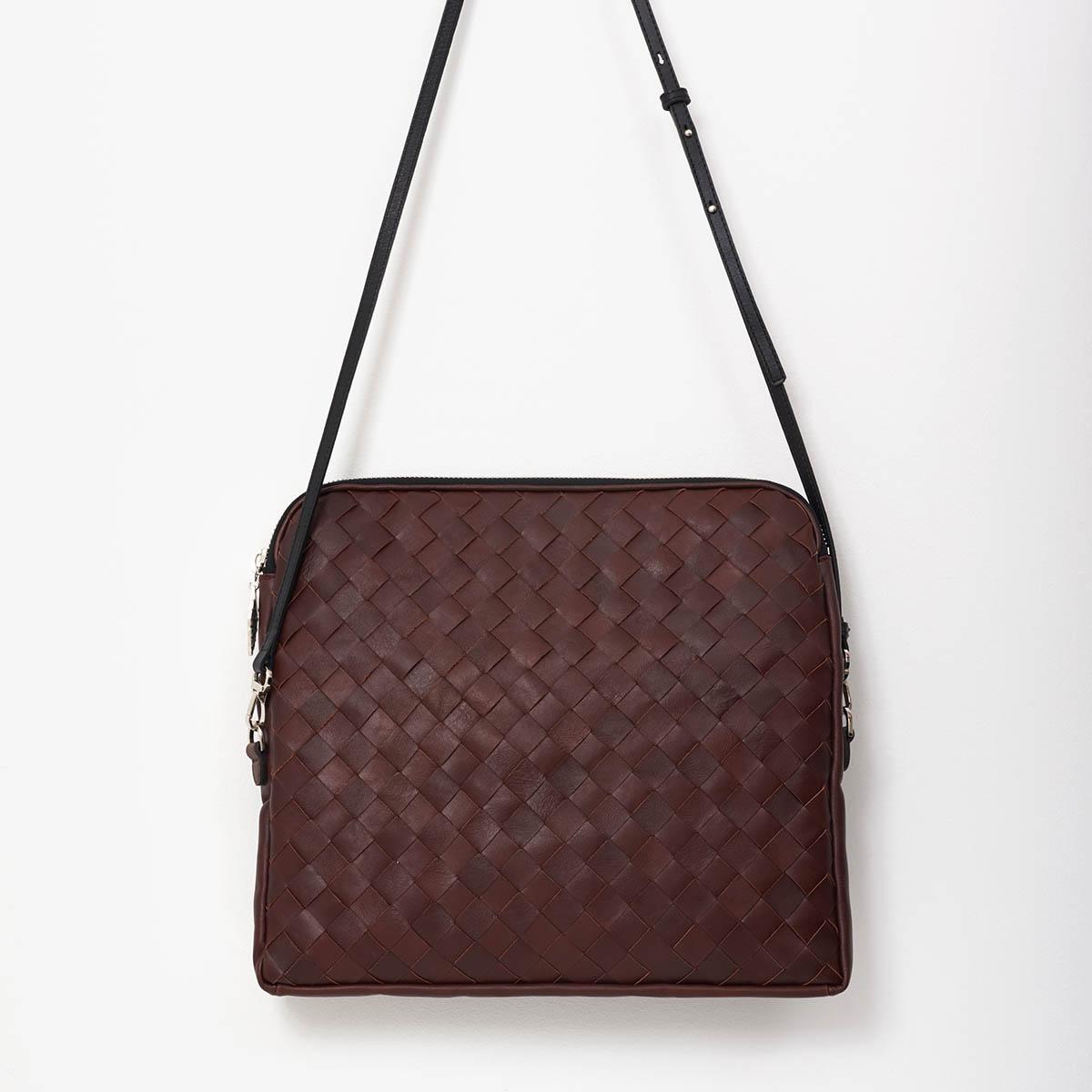 Aura Crossbody