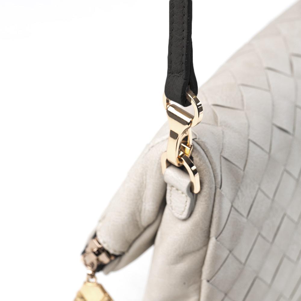 Aura Crossbody