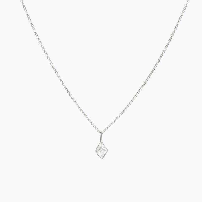 Kaarna Necklace